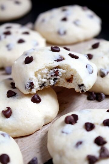 These cookies with cream cheese and mini chocolate chip simply melt in your mouth. Chocolate Chip Cheesecake Cookies are simple, light and delicious, my favorite cookie recipe.